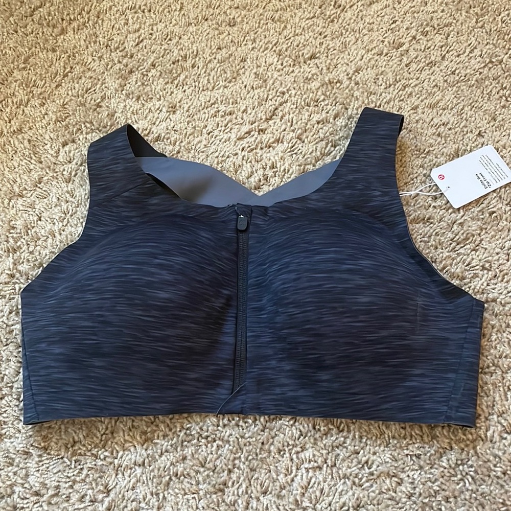 Enlite bra front zip. New with tags!